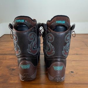 Forum Snowboarding Boots